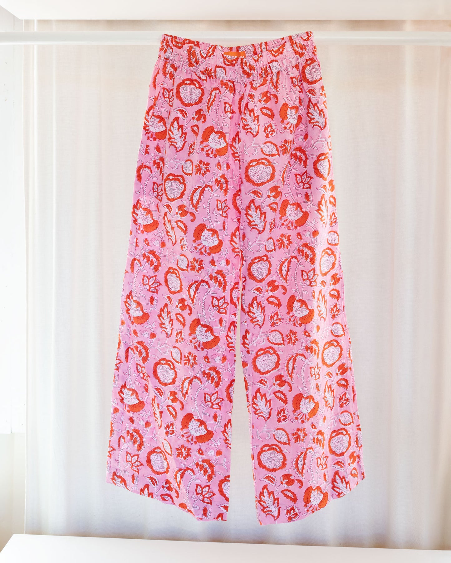 SS25 - LOTO TROUSERS / TAFFY PINK AND LOVE RED