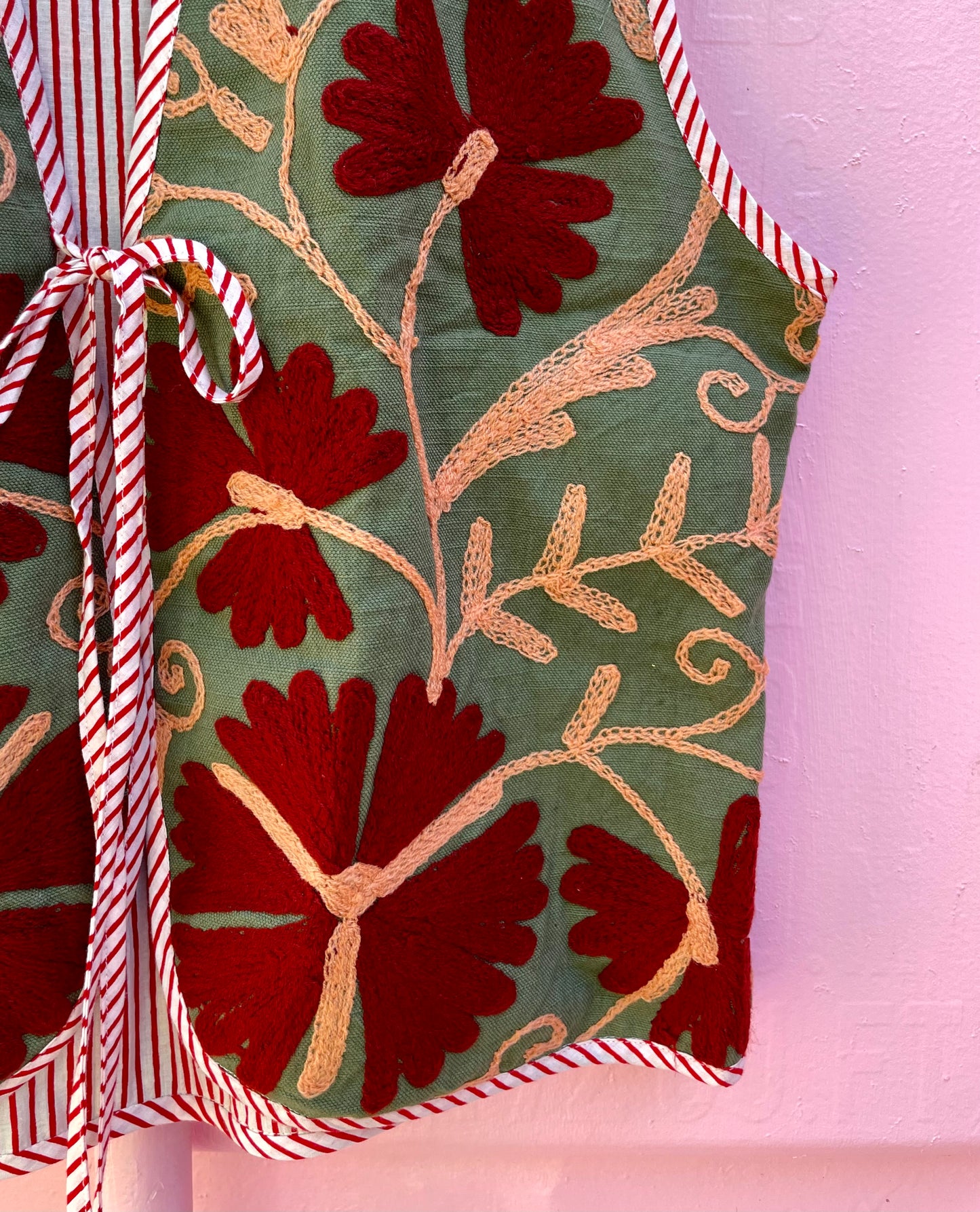 PRAANAM - KALA VEST / MUSK GREEN