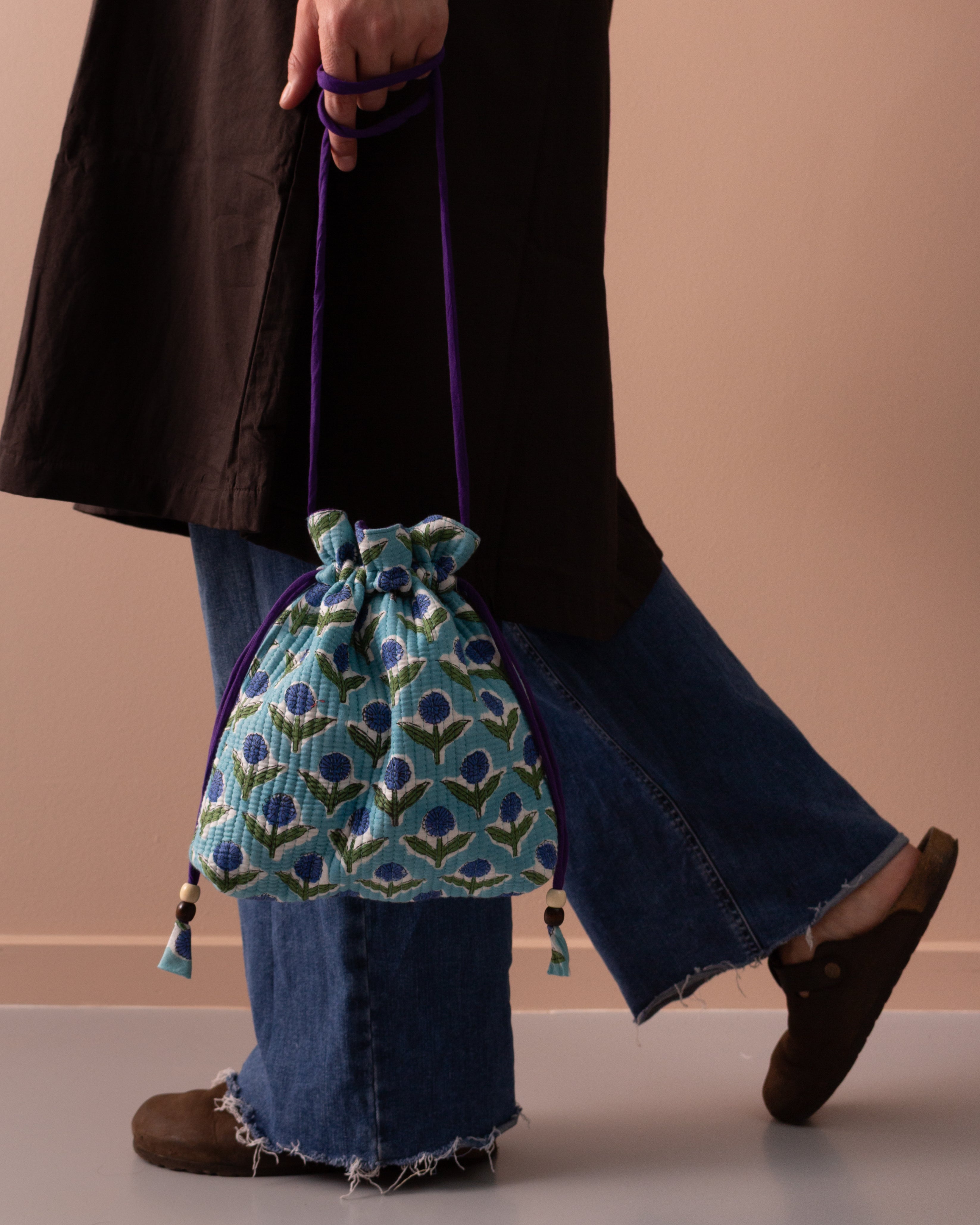 Rani Pouch - Light blue