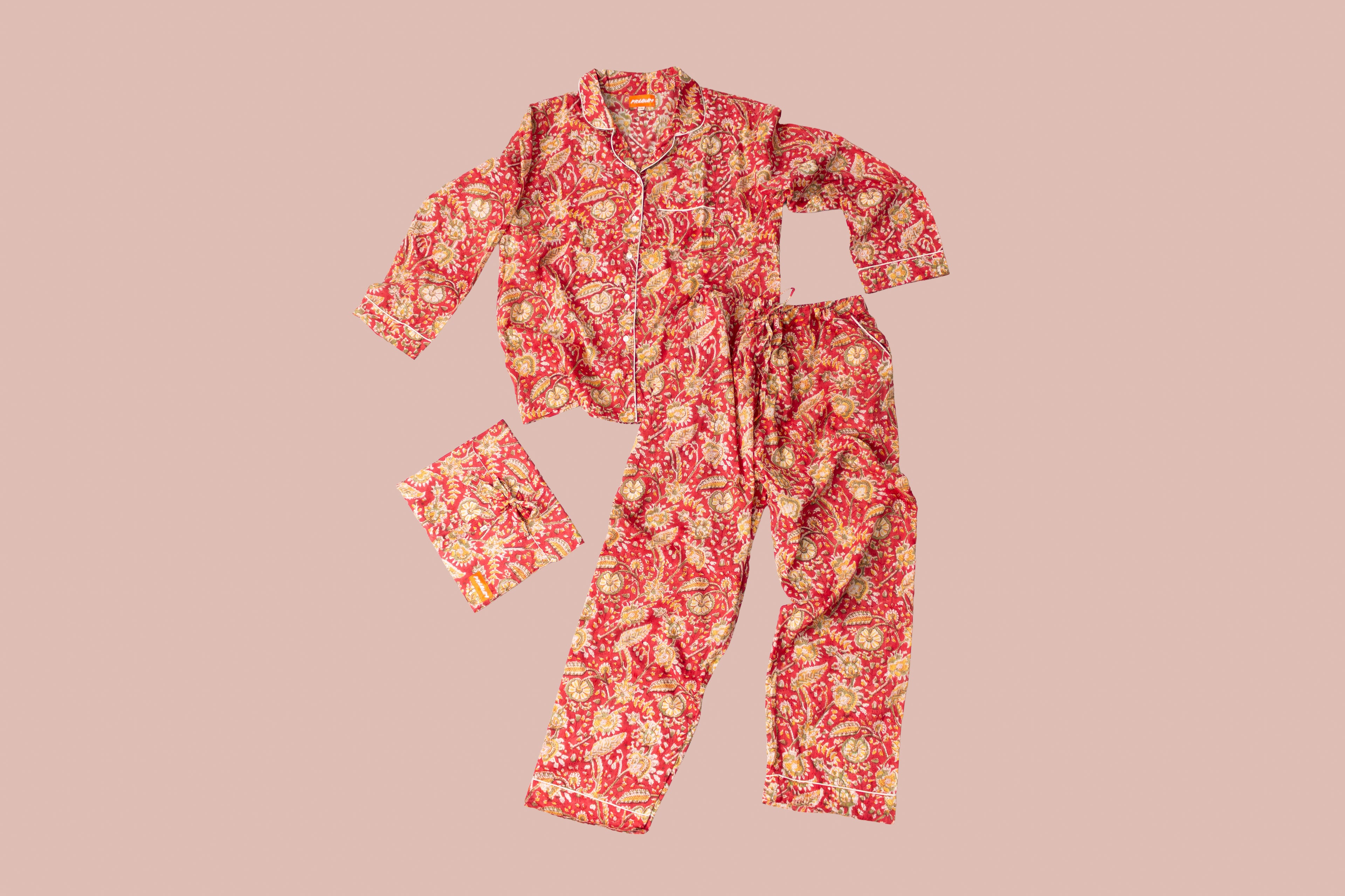 Taara pyjamas - Love Red