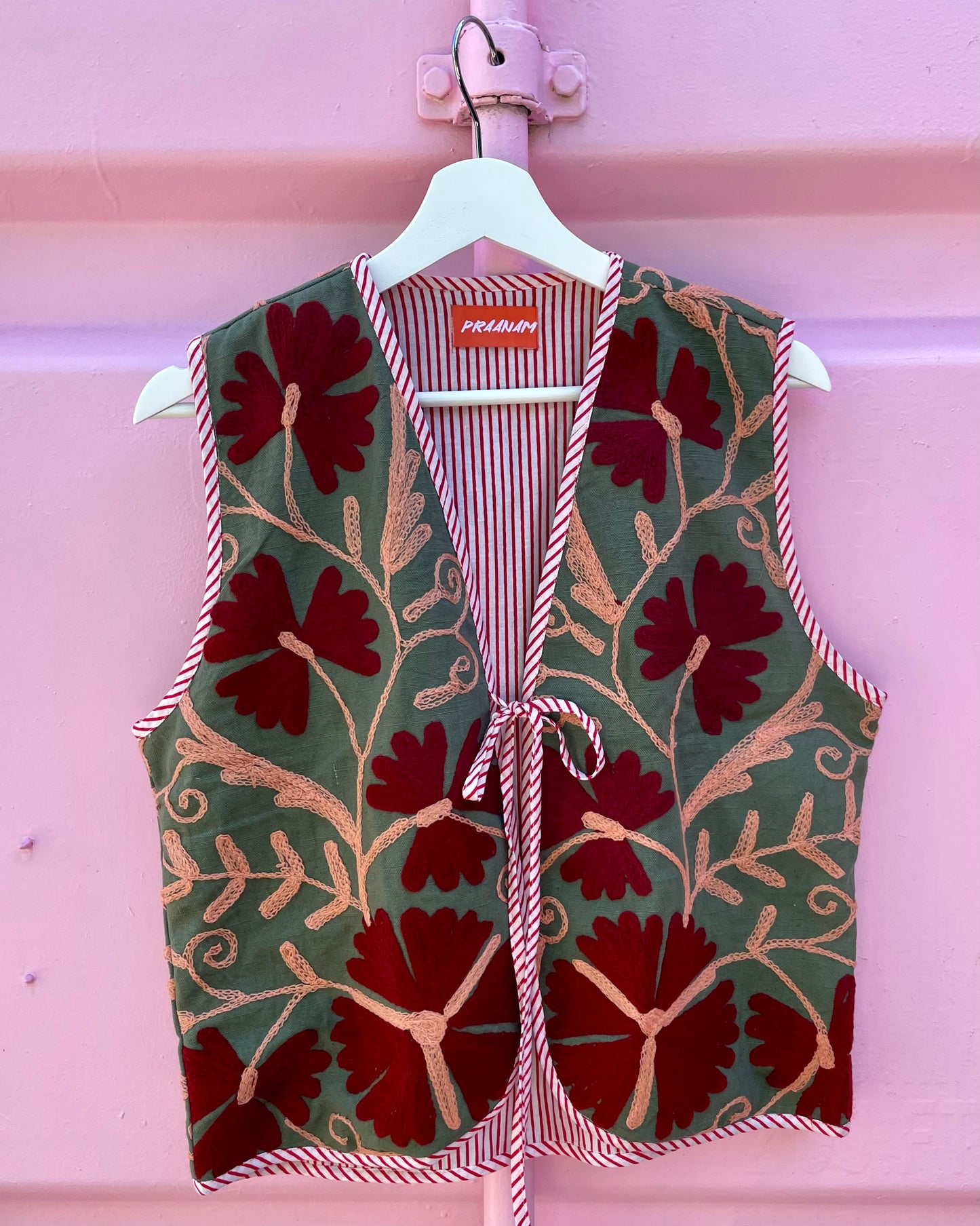 PRAANAM - KALA VEST / MUSK GREEN