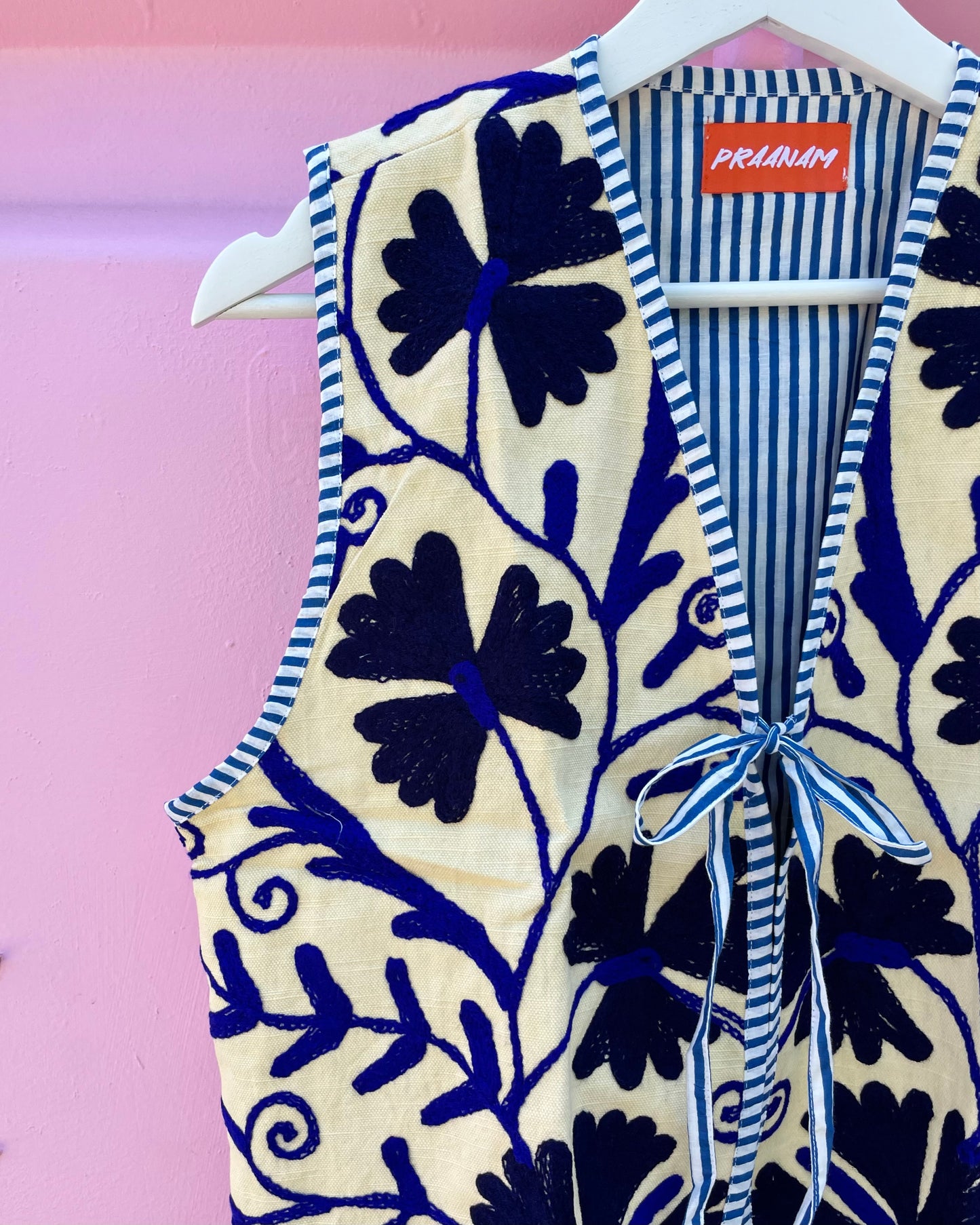 PRAANAM - KALA VEST / BREEZY BLUE