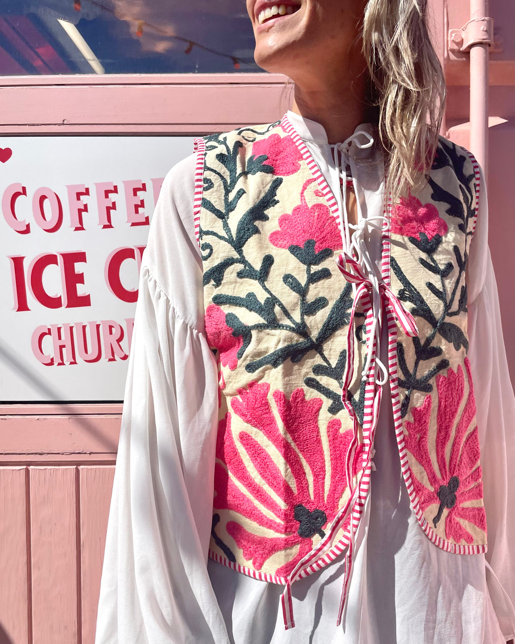 Kala Vest - Cream/Pink